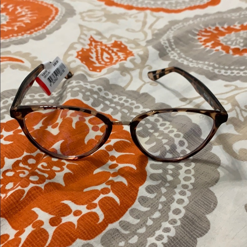 Quay Rumours Sunglasses
